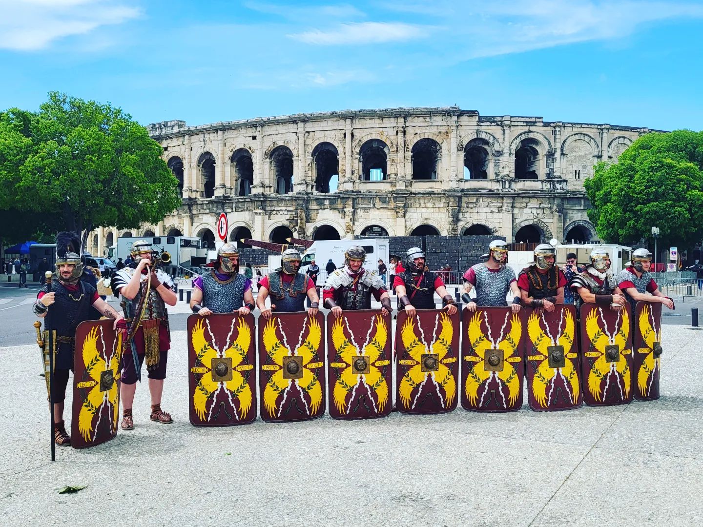 C'est parti pour 3 jours des grands jeux romains !!!
#villedenimes 
#romanité 
#grandsjeuxromains